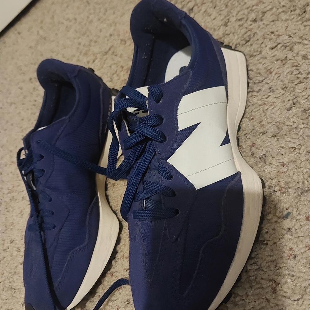 New Balance Men's 327 Size 8